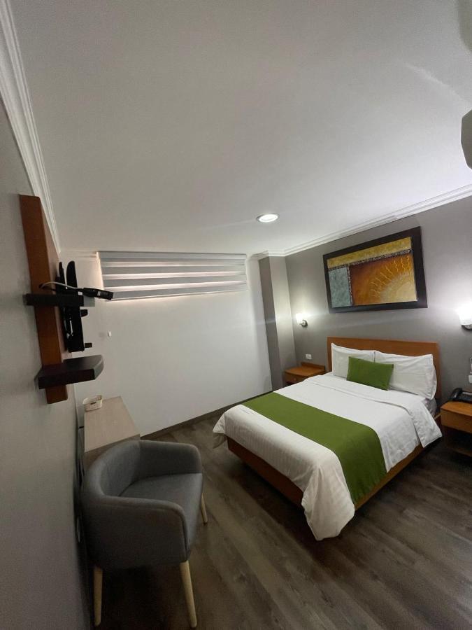 Hotel Plaza Monte Carlo Guayaquil Dış mekan fotoğraf